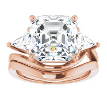 Load image into Gallery viewer, Golden Trio Solitaire Ring