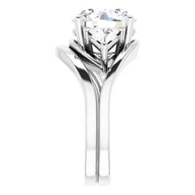 Load image into Gallery viewer, Golden Trio Solitaire Ring