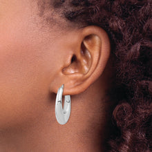 Load image into Gallery viewer, Sterling Silve Rhodium-plated Polished Hollow Oval Hoop Earrings
