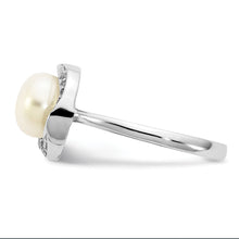 Load image into Gallery viewer, Sterling Silver Rhod-plated CZ 7-8mm Button White FWC Pearl Ring
