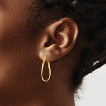 Load image into Gallery viewer, 14k Small Twisted Earrings
